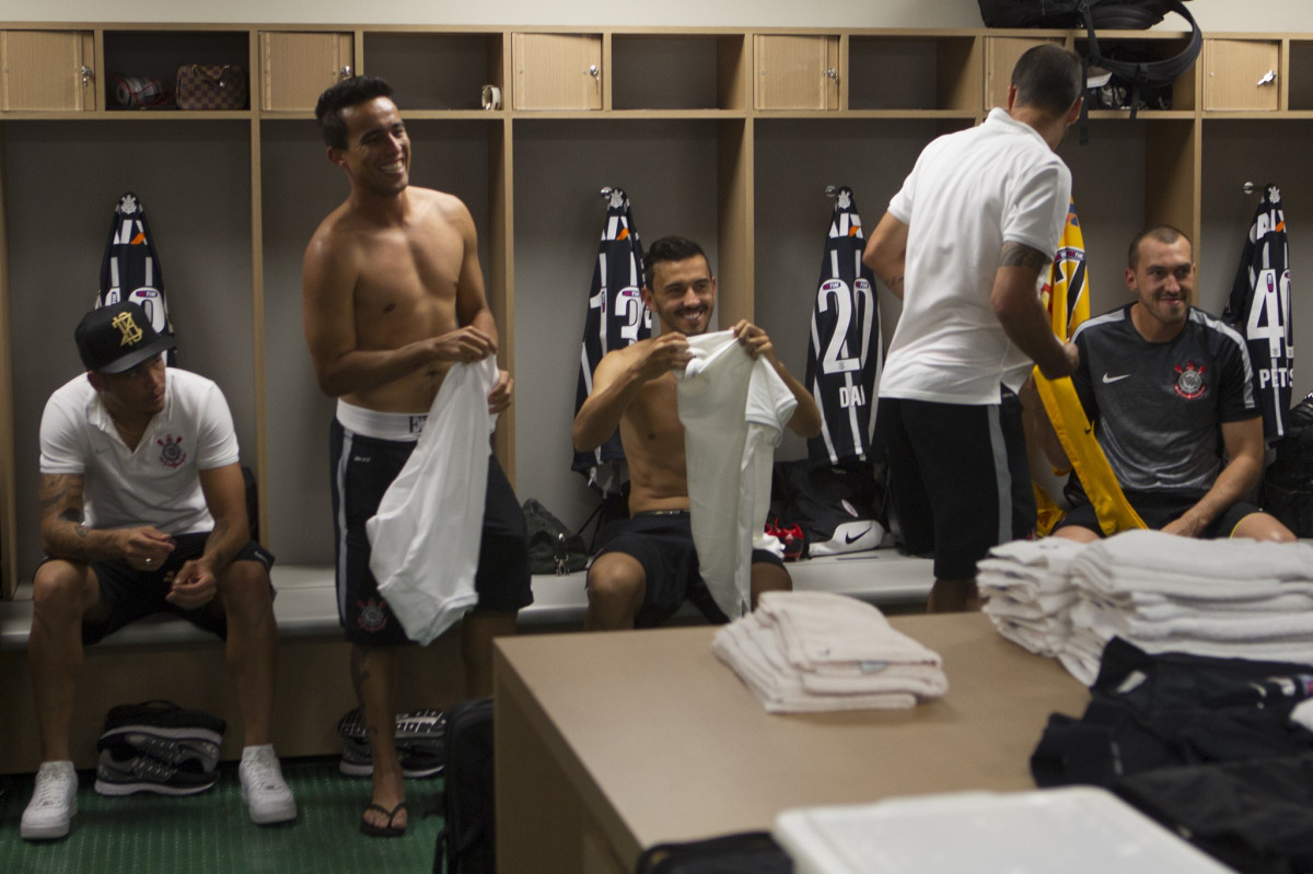 Nos vestiários antes do jogo realizado esta tarde na Allianz Arena entre Palmeiras x Corinthians, jogo válido pela 3ª rodada do Campeonato Paulista de 2015