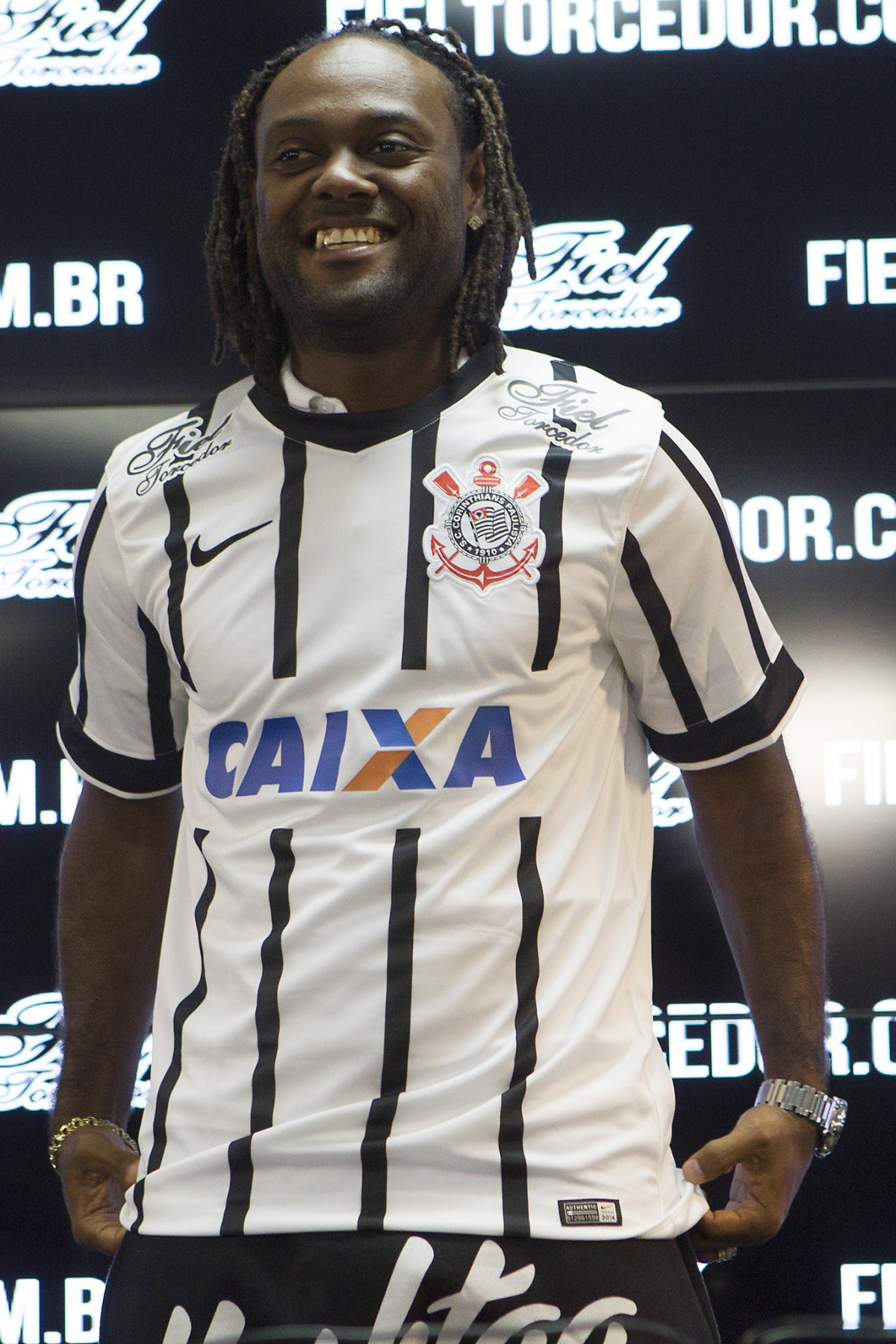 Durante o treino desta tarde no CT Joaquim Grava, localizado no Parque Ecológico do Tiete, zona leste da cidade. O próximo jogo será amanhã, sábado dia 14/02 contra o Botafogo/RP, na Arena Corinthians, válido pela 5ª rodada do Campeonato Paulista de 2015