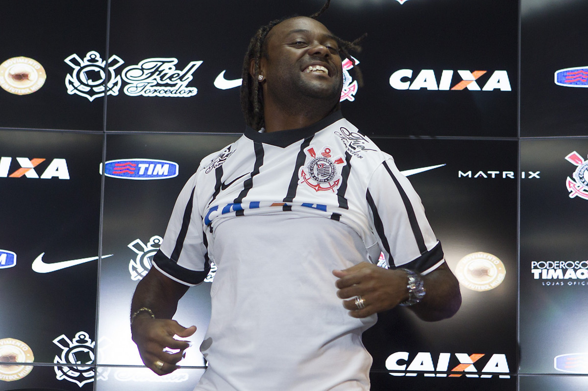 Durante o treino desta tarde no CT Joaquim Grava, localizado no Parque Ecológico do Tiete, zona leste da cidade. O próximo jogo será amanhã, sábado dia 14/02 contra o Botafogo/RP, na Arena Corinthians, válido pela 5ª rodada do Campeonato Paulista de 2015