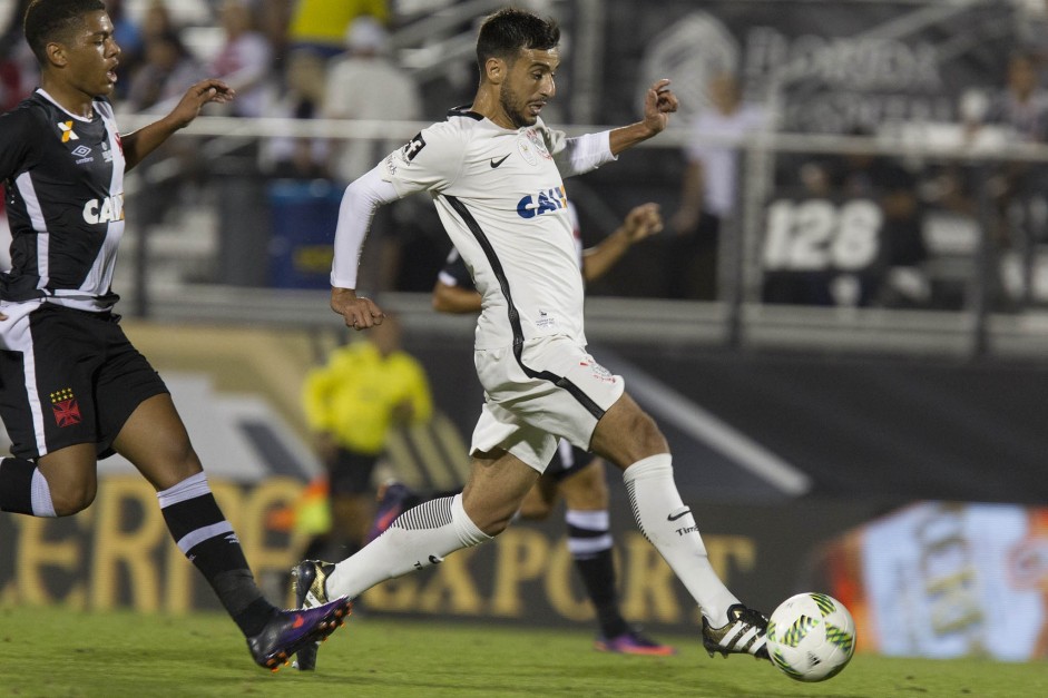 Camacho em jogada contra o Vasco pela semifinal da Flrida Cup