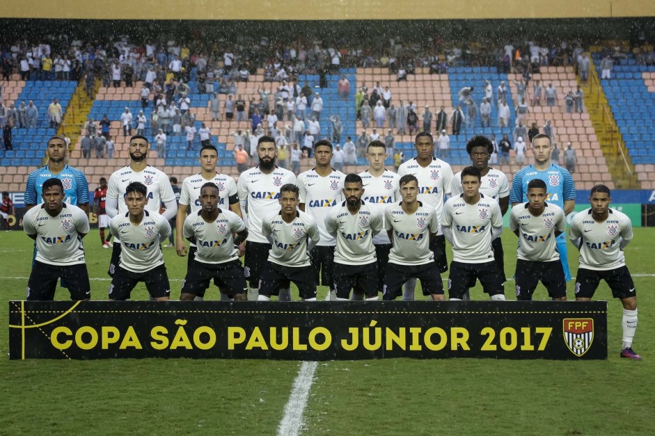 Elenco do Corinthians para o confronto das quartas de finais conta o Flamengo na Copinha 2017