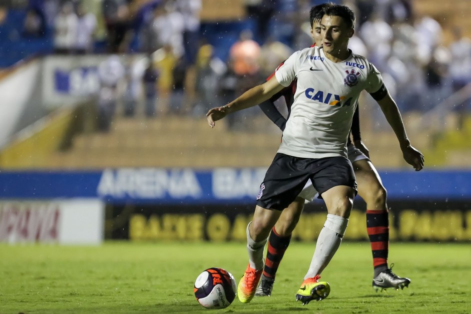 Mantuan contra o Flamengo pelas quartas de finais da Copinha 2017