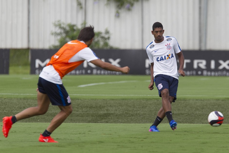 Leo Pricipe e Romero no treino do Corinthians no CT Joaquim Grava