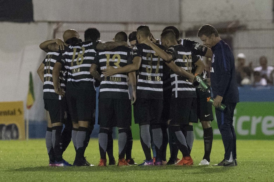 Elenco do Corinthians aps classificao contra o Brusque-SC na Copa do Brasil de 2017