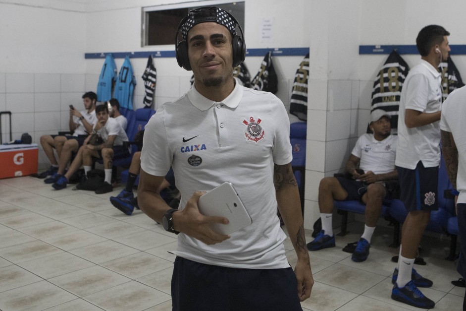 Gabriel antes do jogo contra o Brusque pela Copa do Brasil