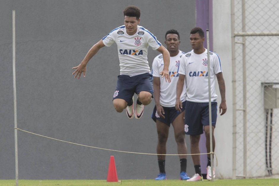 Marquinhos Gabriel segue como jogador do Corinthians