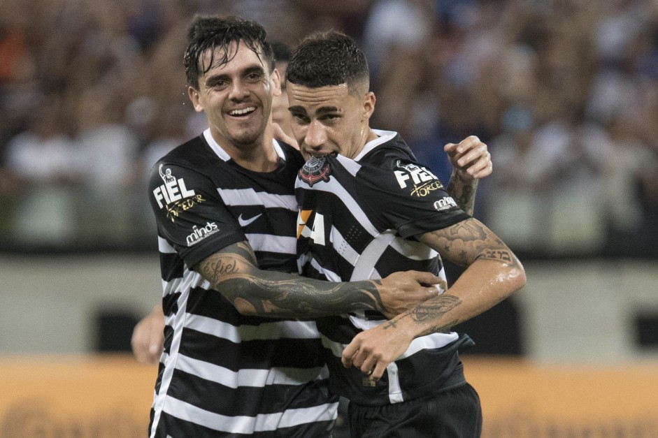 Gabriel marcou seu primeiro gol com a camisa do Corinthians diante do Luverdense