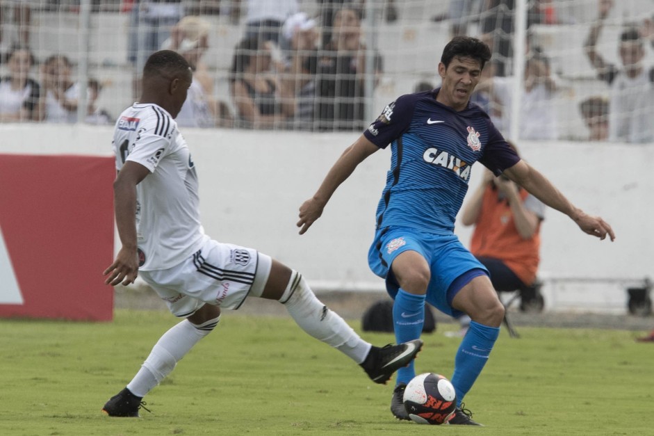 Balbuena durante jogo contra a Ponte Preta, pelo Paulisto no Moiss Lucarelli