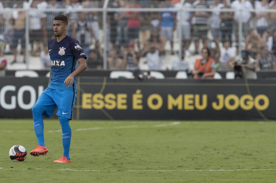 Léo Santos entrou no segundo tempo do jogo que terminou em empate contra a Ponte Preta