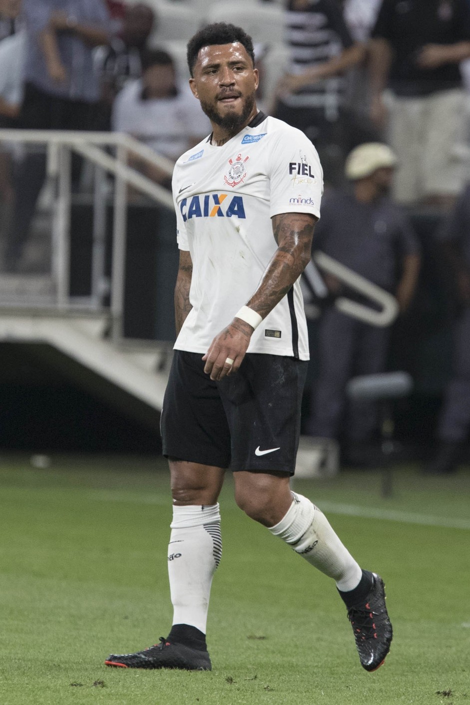 Kazim foi opo para o segundo tempo contra a Luverdense