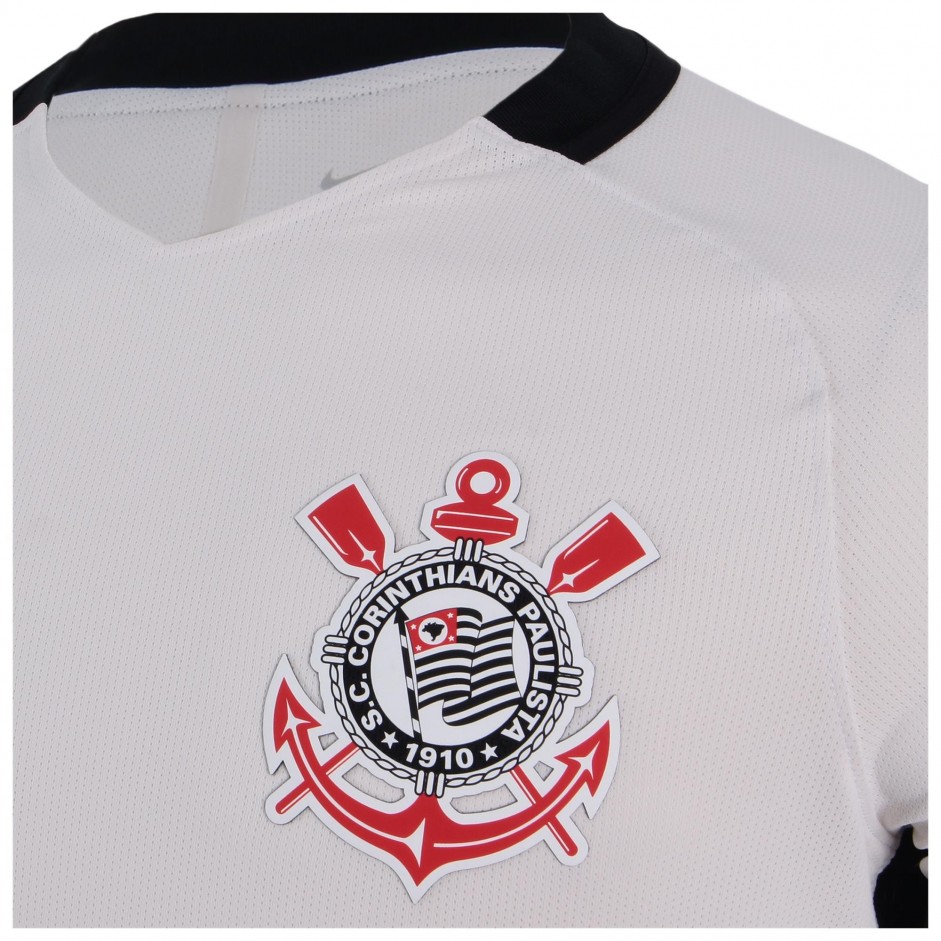 Escudo do uniforme branco do Corinthians 2016/2017