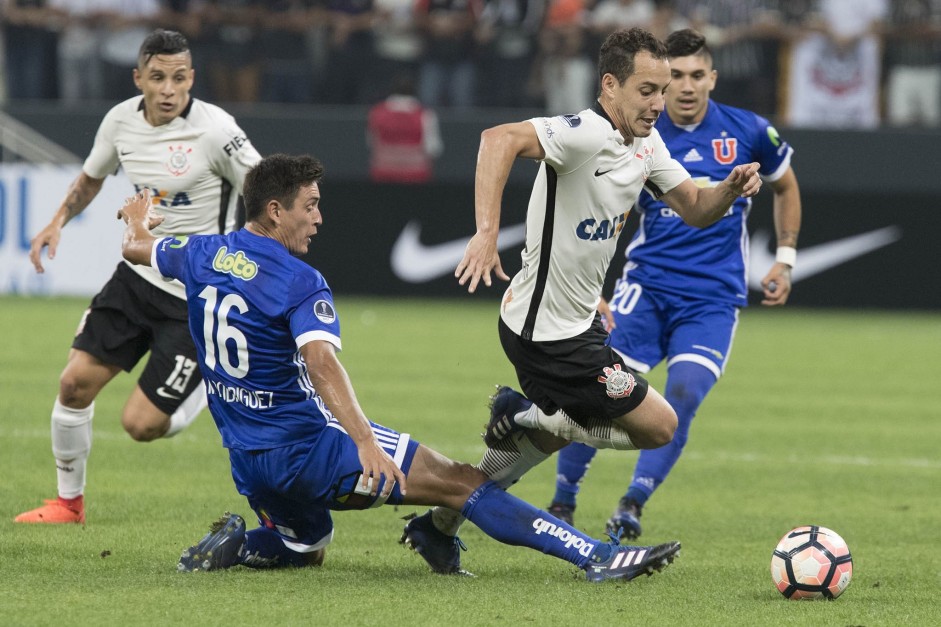 Corinthians venceu jogo de ida contra Universidad Católica Corinthians venceu jogo de ida contra Universidad Católica