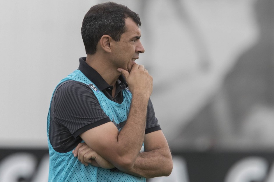 Fábio Carille comando treino no CT Fábio Carille comando treino no CT