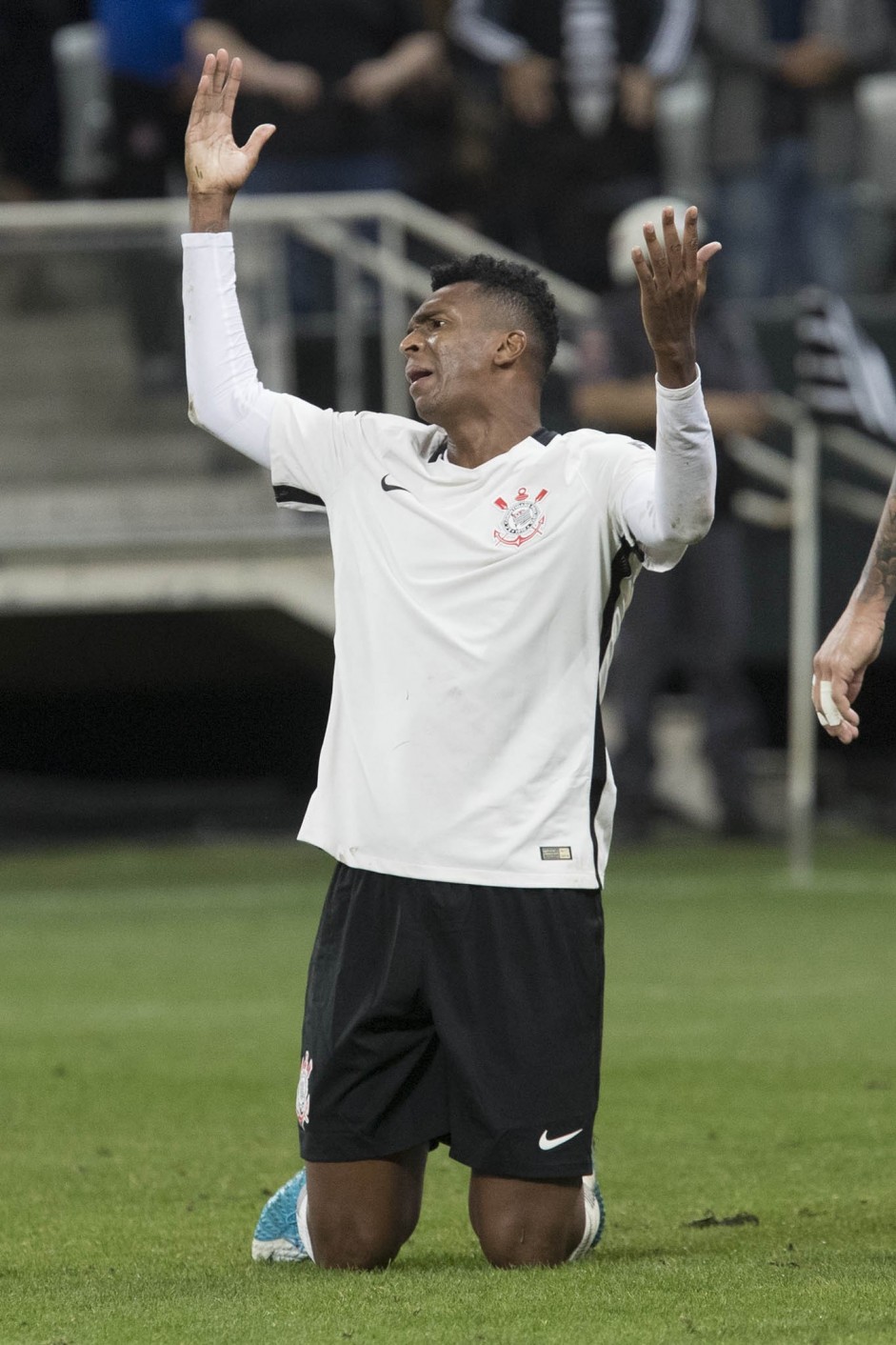 J passou em branco contra o Internacional, pela Copa do Brasil, na Arena