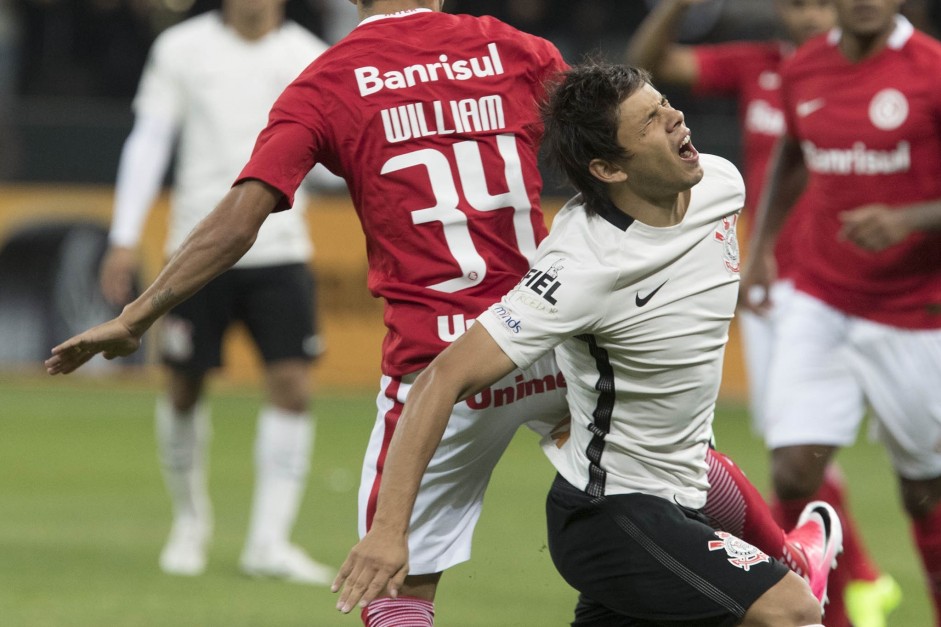 Romero sofreu faltas duras contra o Internacional, pela Copa do Brasil