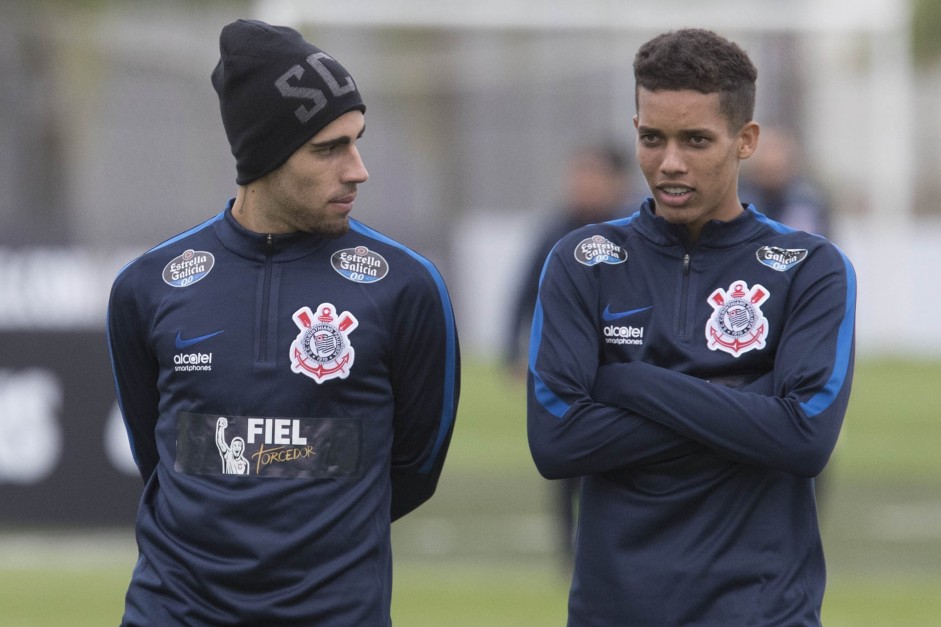 Corinthians realizou treinamento ttico nesta sexta, no CT Joaquim Grava