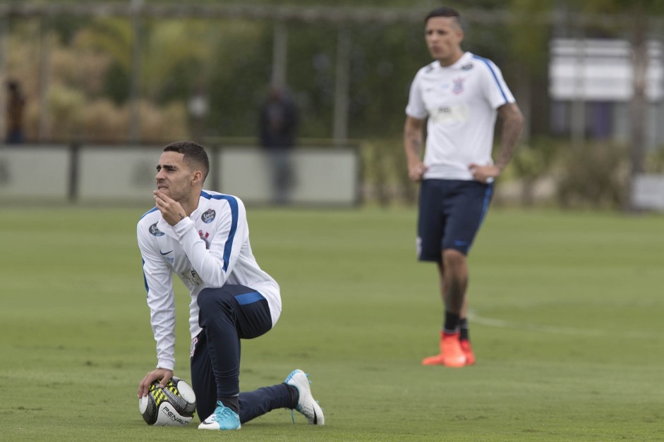 Gabriel  outro que pode levantar primeira taa pelo Corinthians