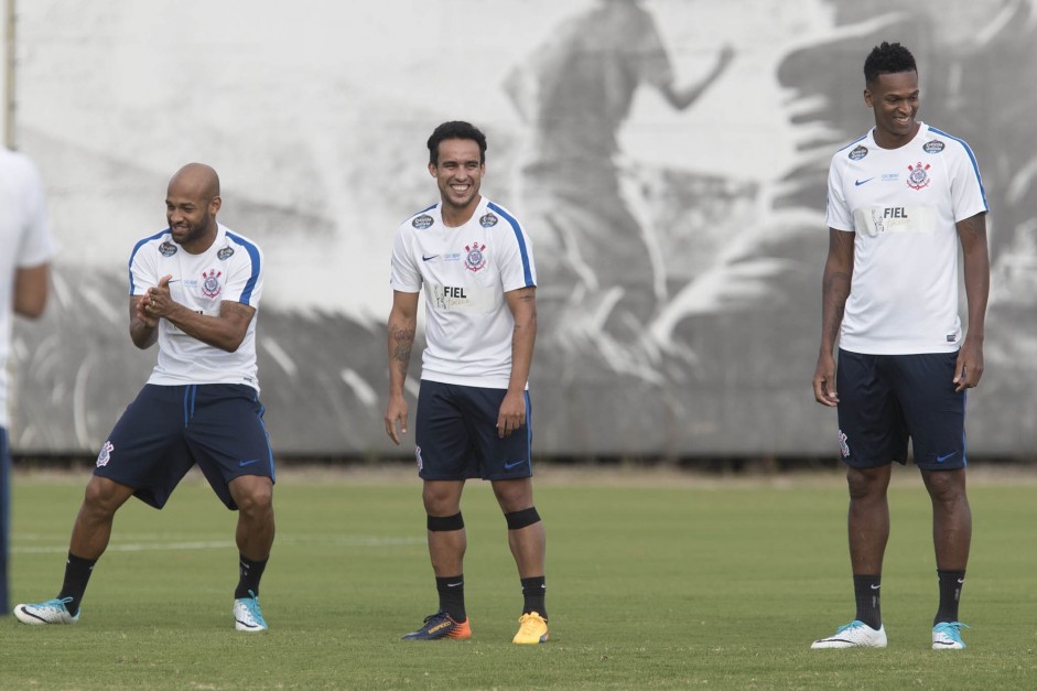 Os jogadores mostraram descontração no treinamento