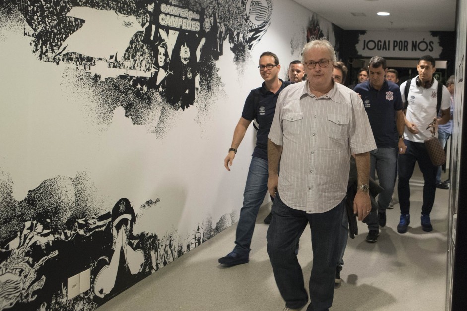 Presidente do Corinthians explicou a situao de trs jogadores no clube