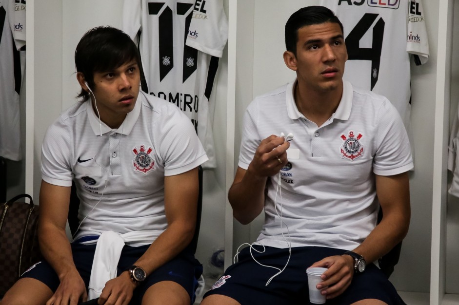 Romero e Balbuena esto bem cotados para comear entre os titulares do Paraguai