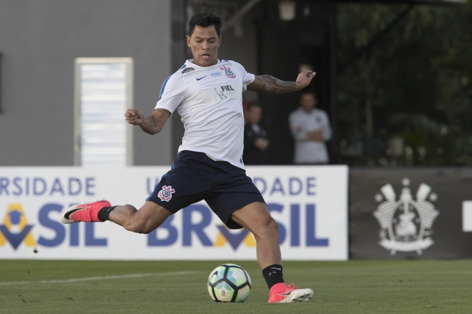 Giovanni Augusto será titular neste domingo Giovanni Augusto será titular neste domingo