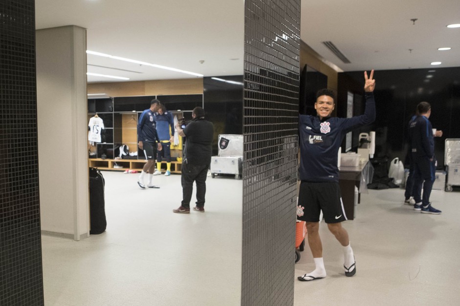 Marquinhos Gabriel no vestiário da Arena antes do jogo contra o Botafogo
