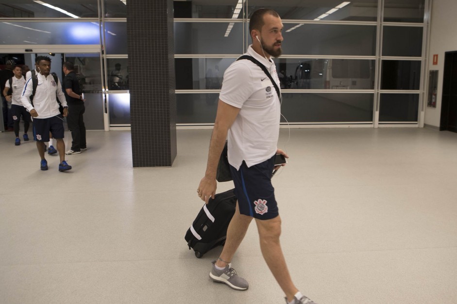 Walter chega  Arena para duelo contra o Atltico-PR