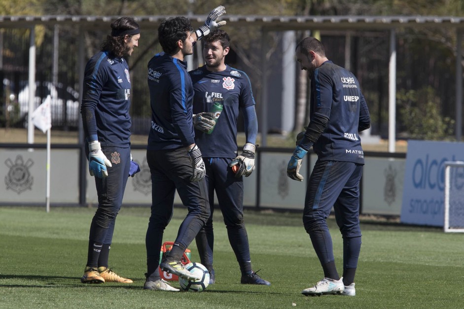 Goleiros do Timão no treino de hoje no CT