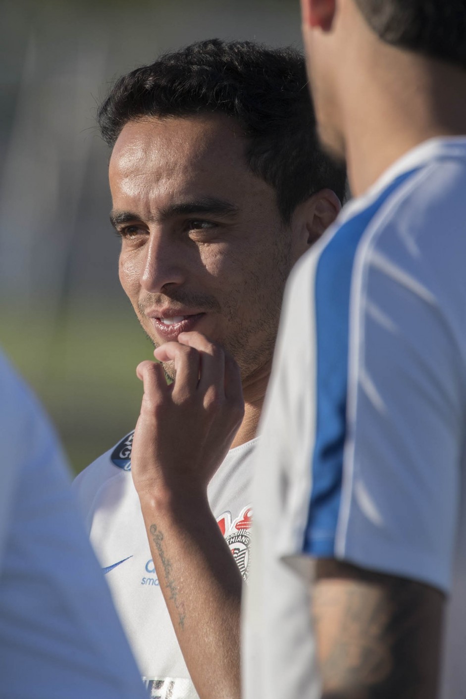 Jadson vai mais uma vez ser titular diante o Atlético-PR