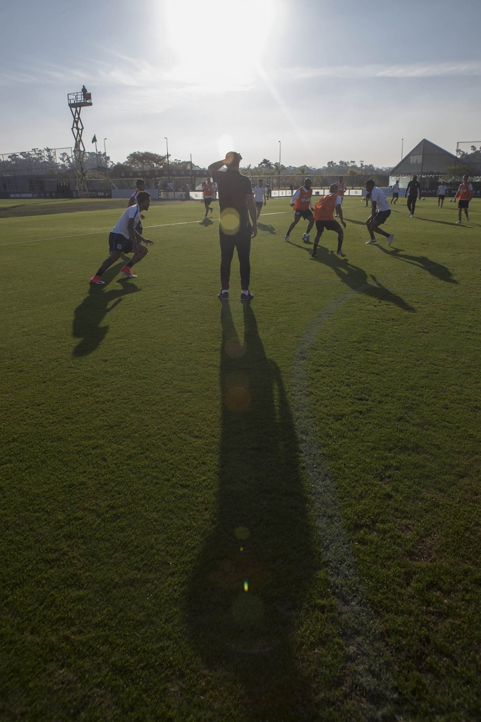 Treino da tarde desta quinta-feira, no CT Joaquim Grava