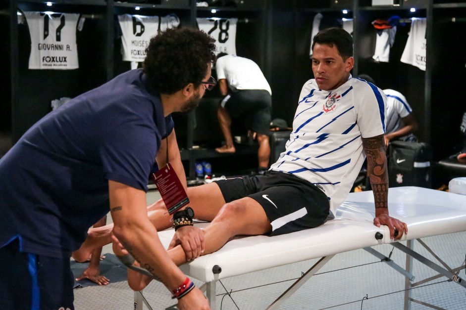Giovanni Augusto antes da partida contra o Fluminense