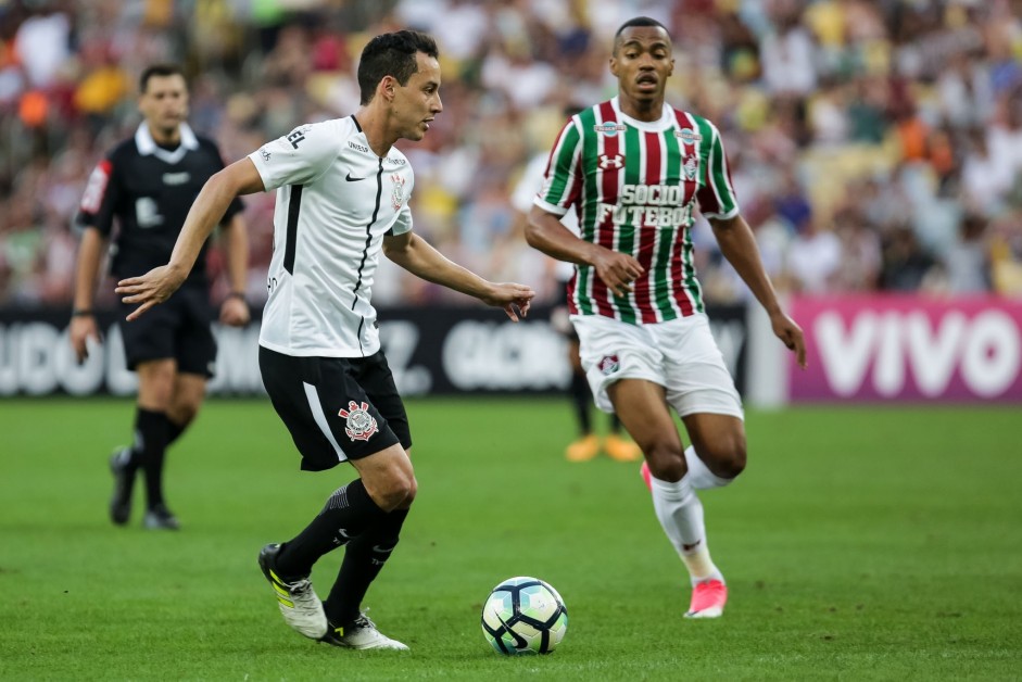 Rodriguinho em ao contra o Fluminense no Maracan pelo Brasileiro 2017