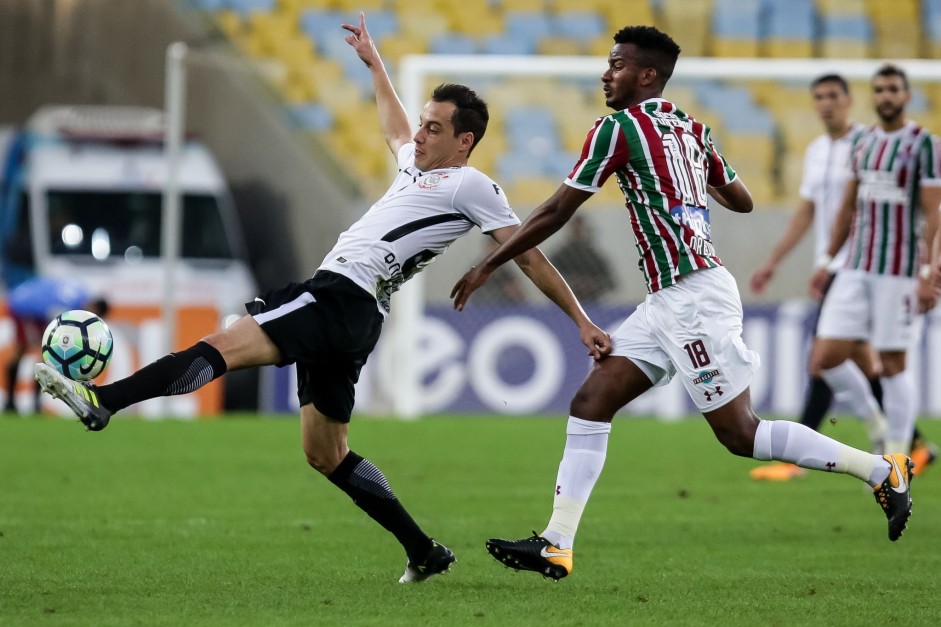 Rodriguinho em ao contra o Fluminense no Maracan pelo Brasileiro 2017