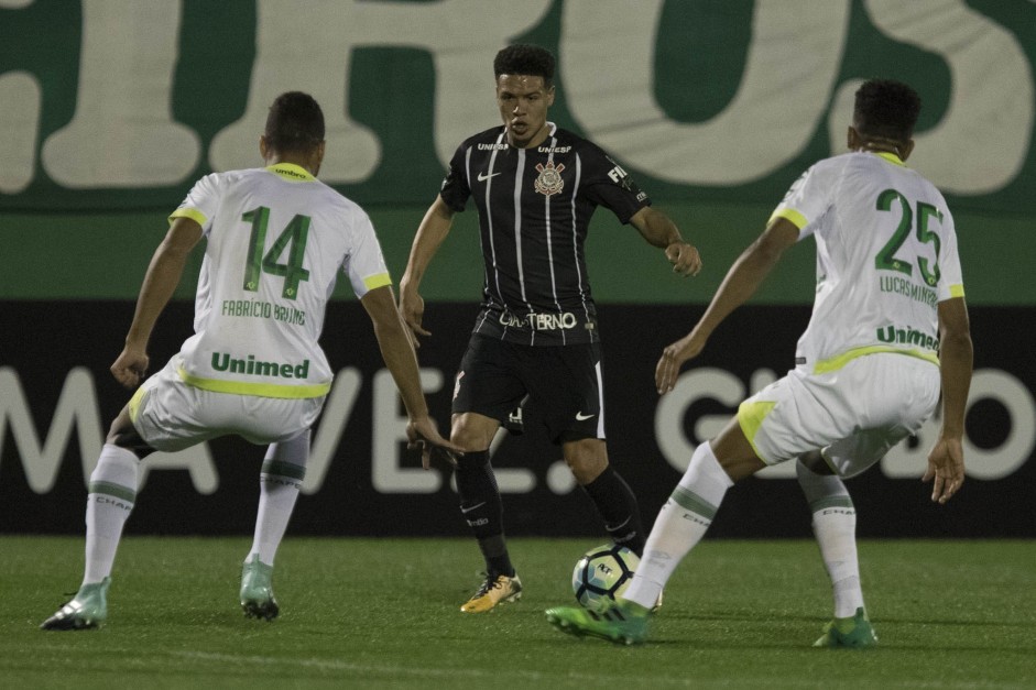 Marquinhos Gabriel quer o Corinthians a mil por hora aps a parada