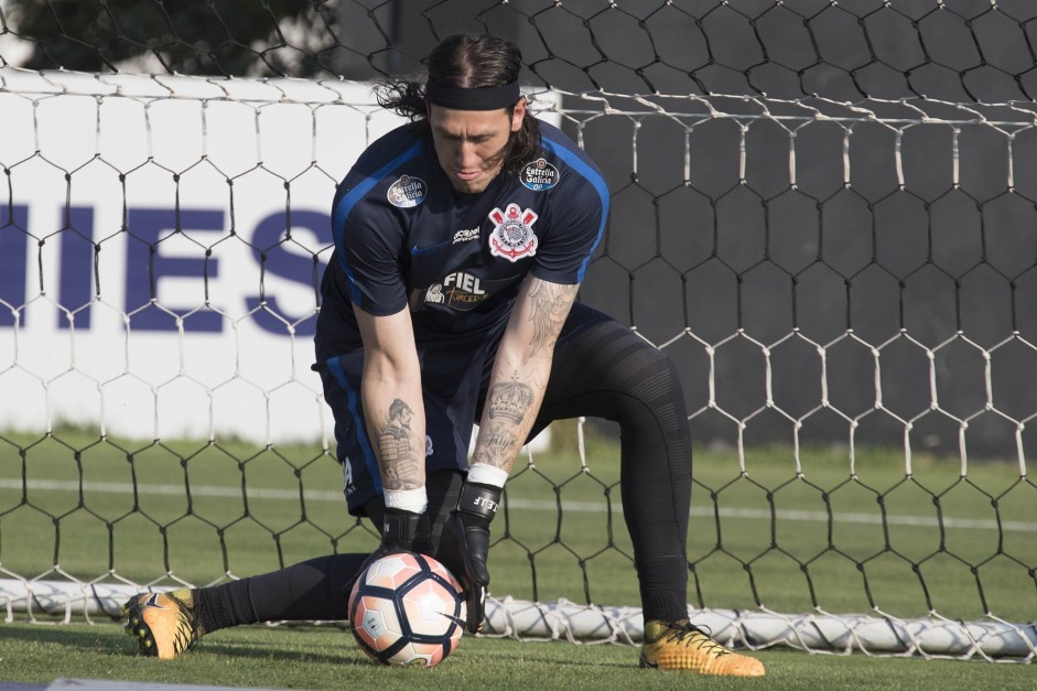 Cssio no treino de hoje no CT Dr Joaquim Grava;O foco  o Racing