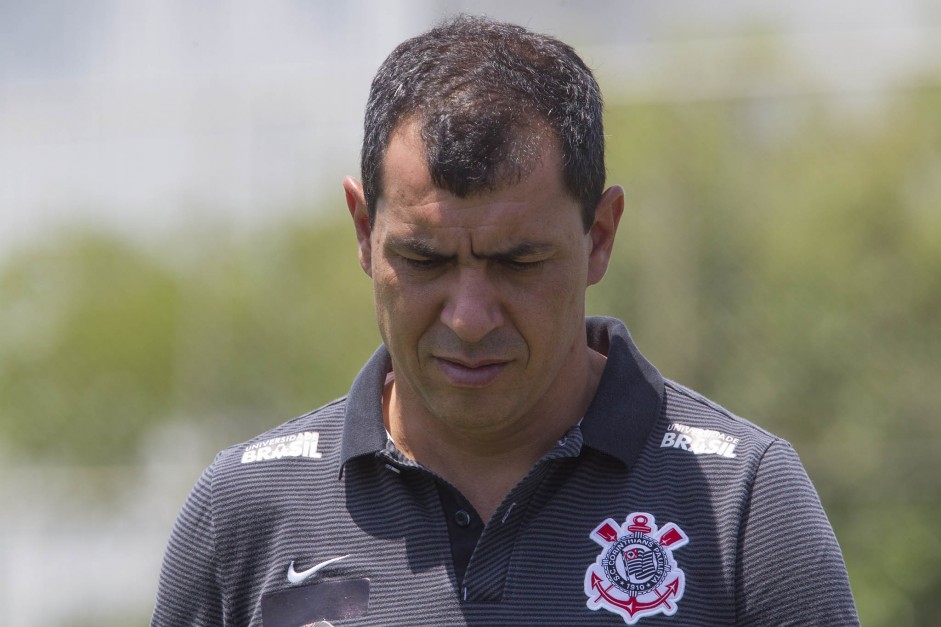 Fbio Carille no treino de reapresentao do Corinthians aps vitria por 3 a 1 sobre o Coritiba