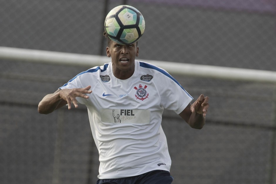 J tem permanncia incerta no Corinthians para 2018