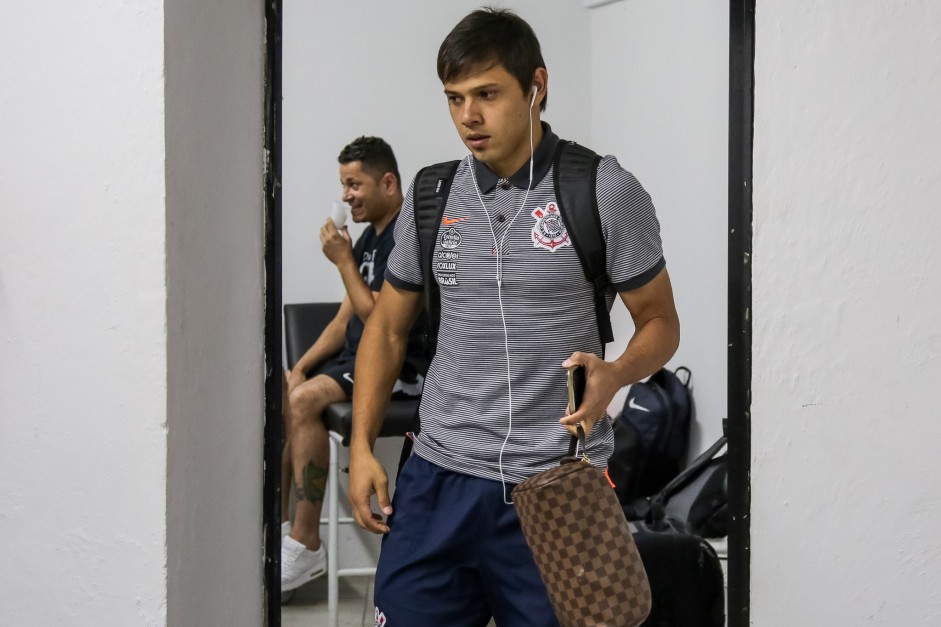 Romero no vestirio antes da partida contra a Ponte Preta