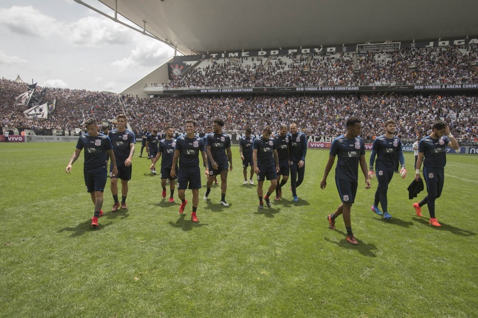 32 mil torcedores foram ao estádio em Itaquera no último treino aberto