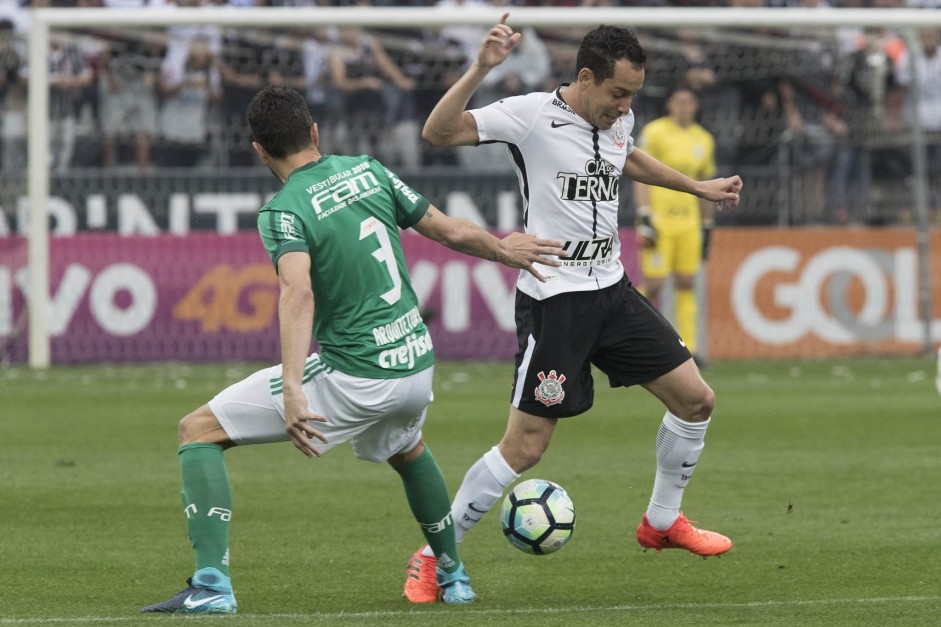 Rodriguinho foi titular no duelo diante do Palmeiras na Arena Corinthians