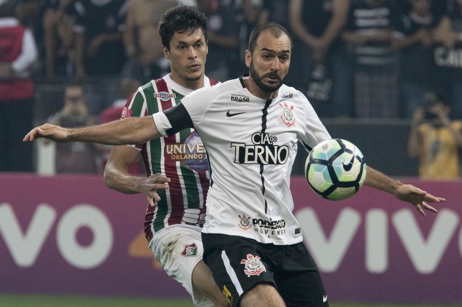 O mito Danilo entrou no finalzinho do jogo contra o Fluminense, na Arena Corinthians