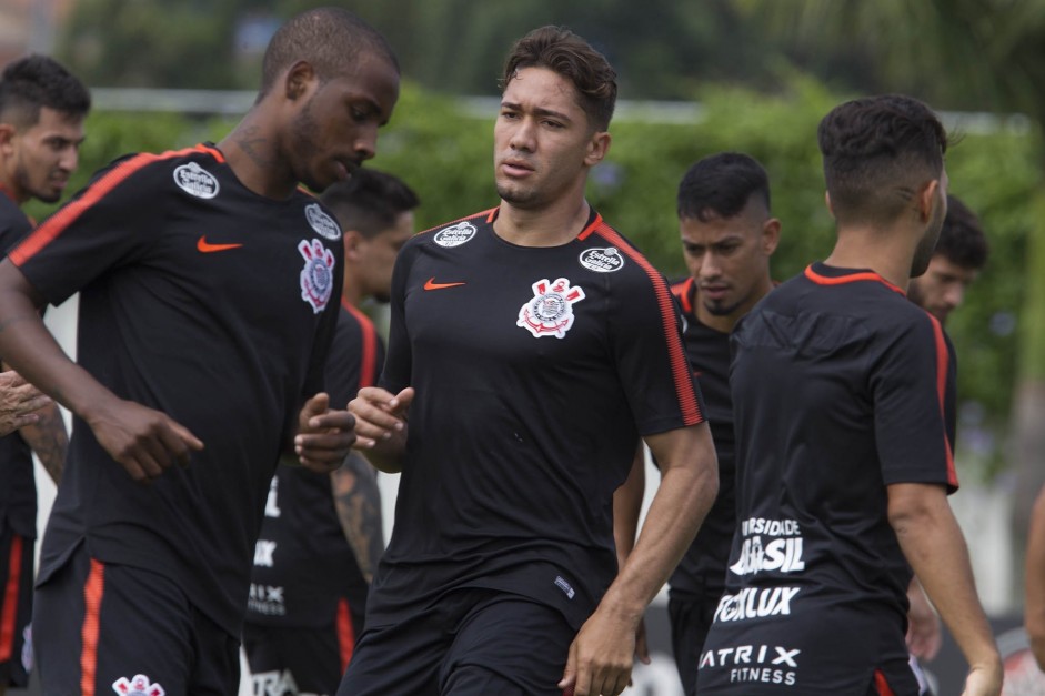 Jean teve apenas duas chances com a camisa do Corinthians