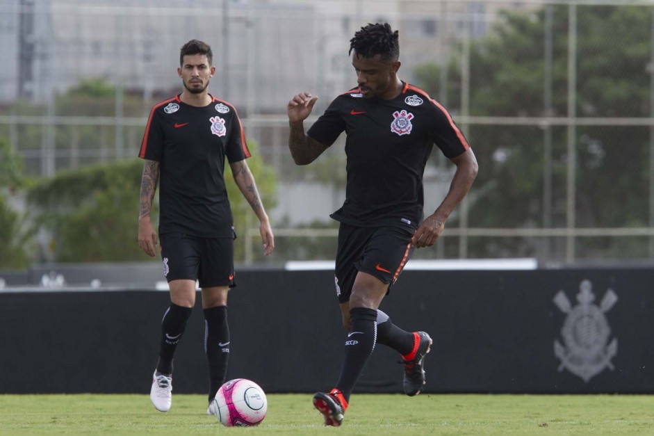 Paulo Roberto durante jogo-treino contra o Red Bull Brasil