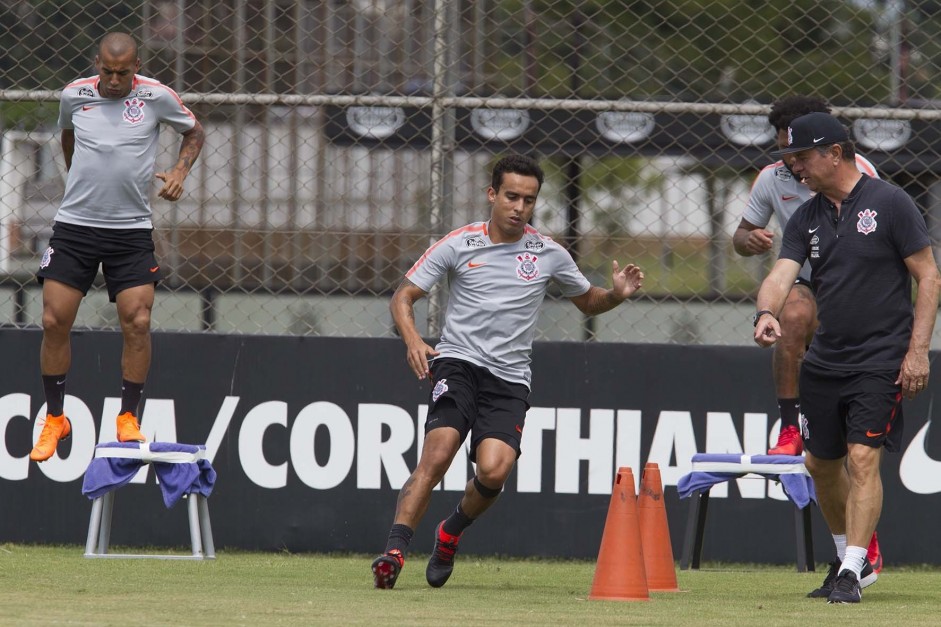 Sheik e Jadson treinam no CT de olho Dérbi de sábado