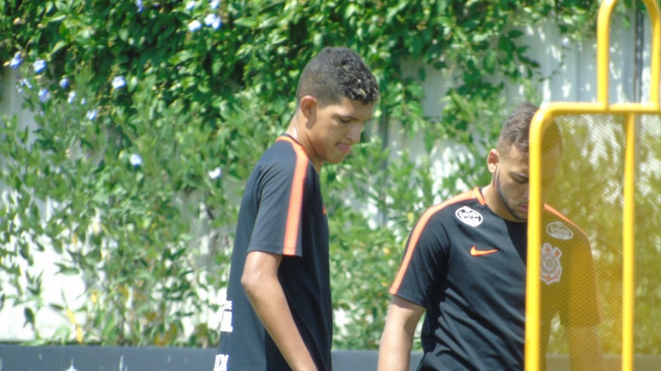 Matheus Matias foi alvo de todos os olhares no treino de hoje