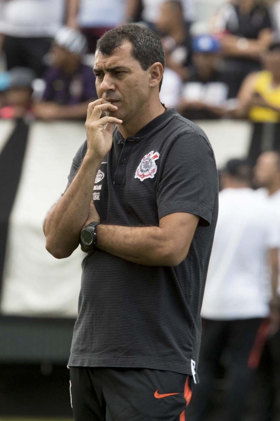 Carille prepara a equipe para enfrentar o Palmeiras na Arena Corinthians