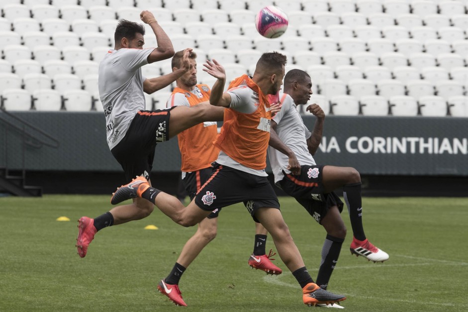 Jogadores fazem ltimo treino antes de enfrentar o Palmeiras no primeiro drbi de 2018