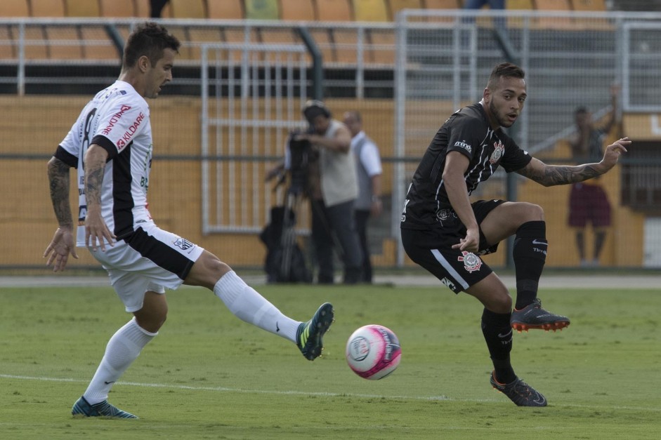 Maycon formou a volância ao lado de Gabriel, diante o Bragantino