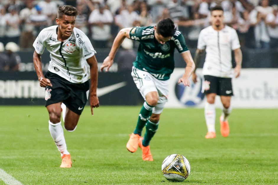 Pedrinho jogou bem durante os minutos que estevem em campo contra o Palmeiras, na Arena Corinthians