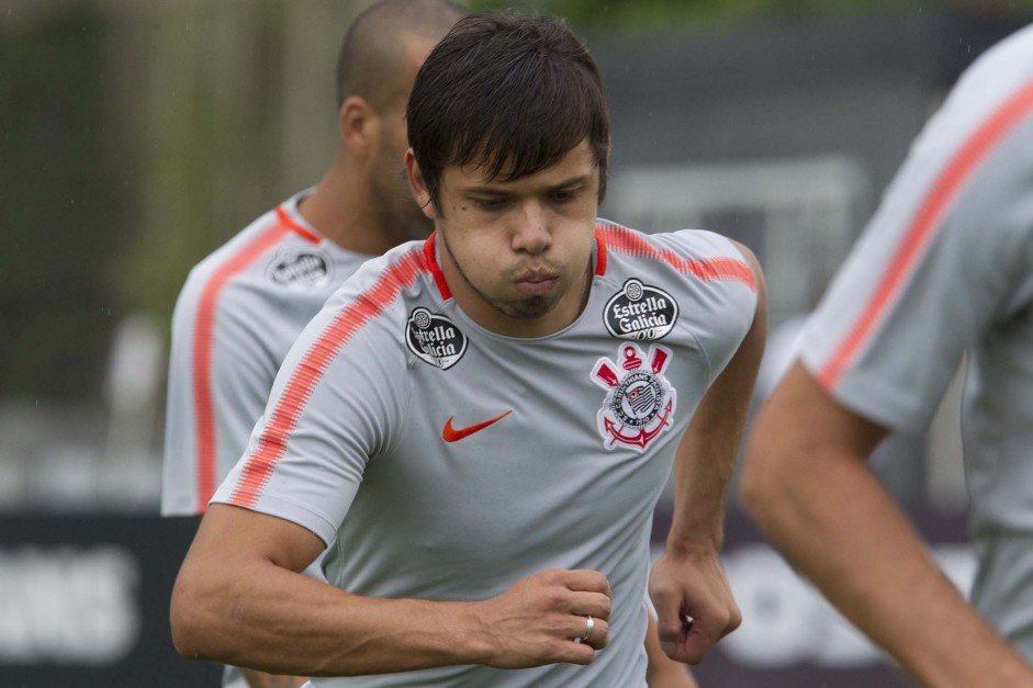 Titular absoluto, Romero est pendurado justamente antes de Drbi no Allianz Parque